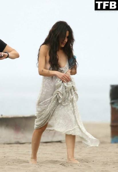 Sarah Shahi is Spotted During a Beach Shoot in LA on adultfans.net