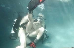 Angelina Ashe is fucking underwater and does wild cocksucking on adultfans.net