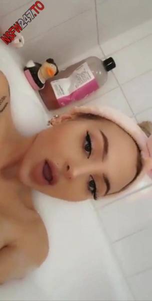 Celine Centino bathtbu video snapchat premium porn videos on adultfans.net
