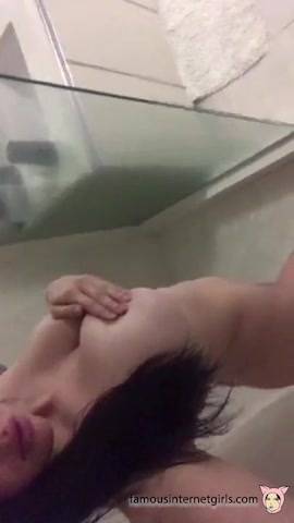 Shelbymarierob nude shower tease xxx premium porn videos on adultfans.net