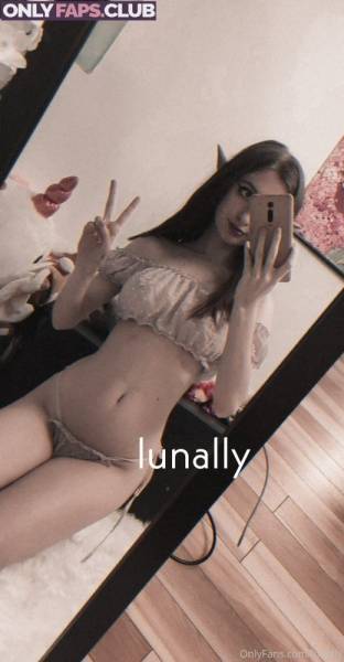 Lunally OnlyFans Leaks (15 Photos) on adultfans.net