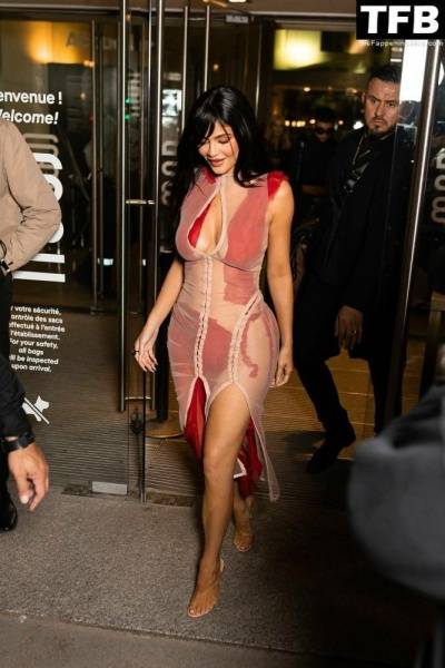 Kylie Jenner is Ravishing in Red Leaving Dinner at 1CChez Loulou 1D During PFW on adultfans.net