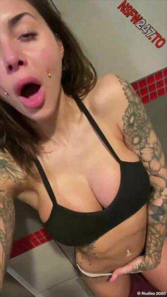 Dakota James pleasure after gym snapchat premium 2021/02/16 porn videos on adultfans.net