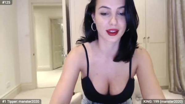 Misskreazy MFC cam porn vids on adultfans.net