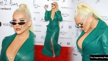 Christina Aguilera Flaunts Her Sexy Breasts at The Daily Front Row 19s 6th Annual Fashion Los Angeles Awards - Los Angeles on adultfans.net