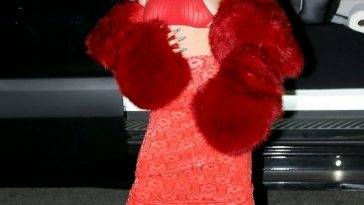 Braless Charli XCX Stuns in All Red Out in NYC on adultfans.net