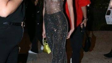 Candice Swanepoel Looks Sexy as She Arrives at the Swan Restaurant in Miami on adultfans.net
