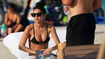 Chantel Jeffries Enjoys a Day on the Beach in Miami on adultfans.net