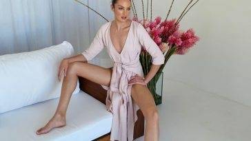 Candice Swanepoel Nude & Sexy on adultfans.net