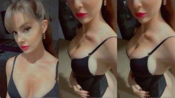 Amanda Cerny Nude Teasing On Romantic Song Video Leaked - lewdstars.com