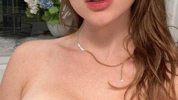 Amanda Cerny Nipple Slip - jizzy.org