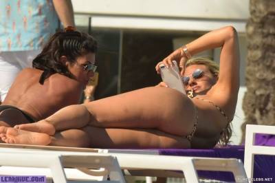 Leaked Danielle Armstrong Sunbathing In Sexy Yellow And Thong Leopard Bikini on adultfans.net