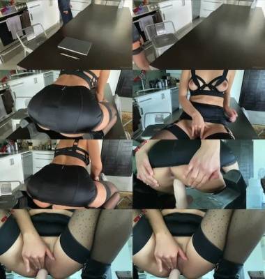 Bbypocah - Getting kinky on the table on adultfans.net