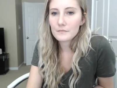 SultrySnow MFC nude videos on adultfans.net