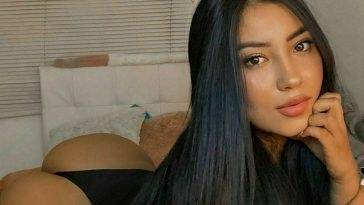 Danielav2000 onlyfans  on adultfans.net