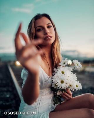 Photo by Danny Batista on adultfans.net