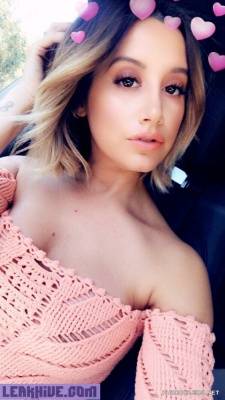  Ashley Tisdale Flashing Her Nipple And Side Boob on adultfans.net
