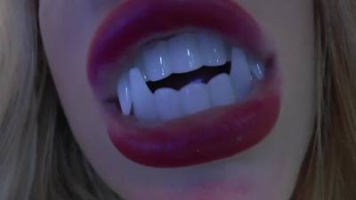 Penny lee the vampire HD teeth transformation fantasies XXX porn videos on adultfans.net