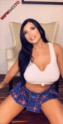 Romi Rain booty spreading snapchat premium xxx porn videos on adultfans.net