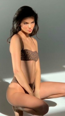 Kendall Jenner Lingerie BTS Modeling Video Leaked - Usa on adultfans.net
