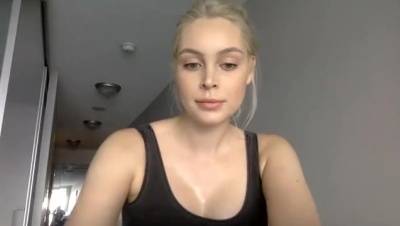 Blondieesamantha Chaturbate webcam porn video on adultfans.net