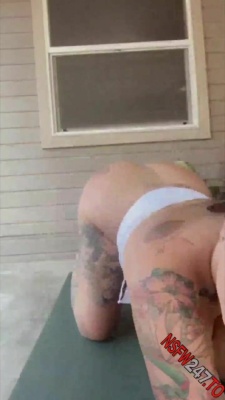 Ana Lorde naked yoga snapchat premium porn videos on adultfans.net