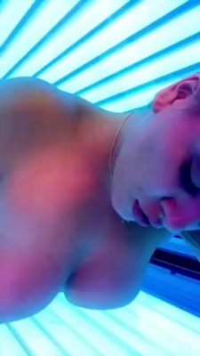 Badd Angel tanning teasing snapchat premium xxx porn videos - manythots.com