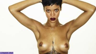 Sexy topless Rihanna for Unapologetic on adultfans.net
