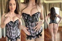 Christina Khalil Sexy Black And Pink Corset Video Leaked on adultfans.net