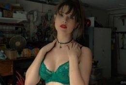 Amanda Cerny Sexy Lingerie Striptease Video on adultfans.net