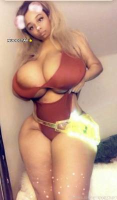 Amazingtittsgirl Onlyfans Nudes  (7 photos 2B 5 videos) on adultfans.net