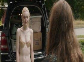 Elizabeth Olsen Dakota Fanning Very Good Girls (2013) HD 1080p Sex Scene on adultfans.net