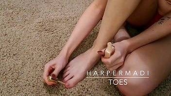Harper Madi toes 2015_10_17 - OnlyFans free porn on adultfans.net