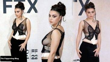 Charli XCX Flashes Her Nude Tits at the amfAR Gala Cannes 2022 in Cap d’Antibes on adultfans.net