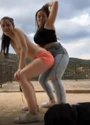2 girls play on periscope in the street on adultfans.net