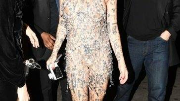 Braless Brooke Candy Looks Hot While Arriving to Playboy x Big Bunny Party on adultfans.net