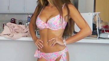 Taylor Alesia Bikini (23 pics 3 gifs) - fapfappy.com
