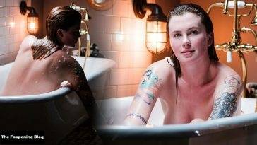 Ireland Baldwin Poses Naked in the Bathtub - Ireland on adultfans.net