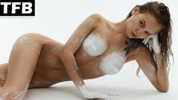 Anastasiya Scheglova Displays Her Fantastic Figure Posing Naked in a Hot Shoot on adultfans.net