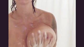 Brittany Elizabeth shower big boobs teasing - OnlyFans free porn - leaknud.com