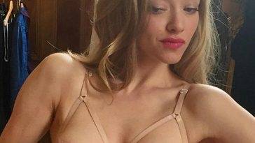 Amanda Seyfried Nude Photos and  PORN video on adultfans.net