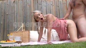 Gwen Gwiz Nude Summer Garden Picnic Sextape Fucking Video  on adultfans.net