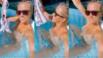 Vicky Stark Nude Hot Tub Video  on adultfans.net