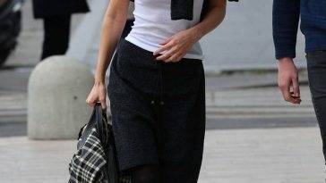 Bella Hadid is Seen Braless in Milan on adultfans.net