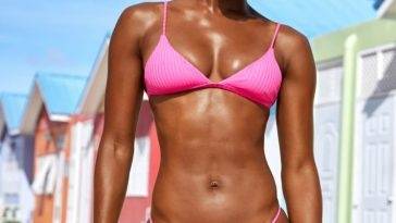 Tanaye White Sexy – Sports Illustrated Swimsuit 2022 on adultfans.net