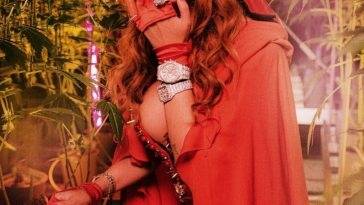 Bella Thorne Shows Off Her Sexy Tits On Halloween on adultfans.net