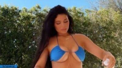 Kylie Jenner Thong Bikini Video Leaked - topleaks.net