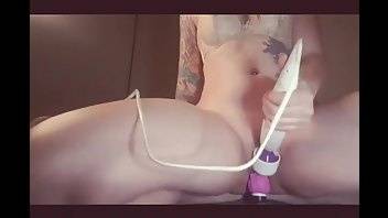 Asha Fox weird orgasming camera - OnlyFans free porn on adultfans.net