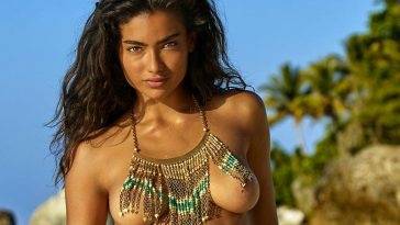 Kelly Gale Nude & Topless Pics And LEAKED Sex Tape on adultfans.net