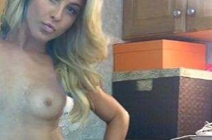 Julianne Hough Nude Selfie And Bare Butt Cheeks Post Divorce on adultfans.net